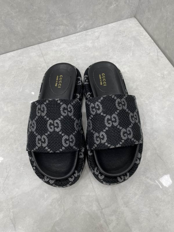 Gucci Men's Slippers 321